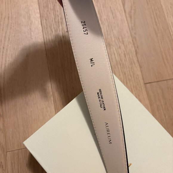 NWT Aureum Collective No. 11 Belt in Black and Gold Size M/L - Picture 6 of 6